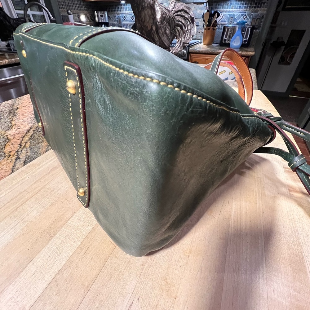 Dooney and Bourke Large Flap Pocket Shoulder Tote Satchel Beautiful Dark Green - Picture 8 of 11
